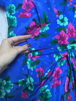 Vestido Essentiel Antwerp Seda Estampado Floral