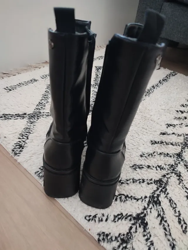 Botas altas estilo blogger negras