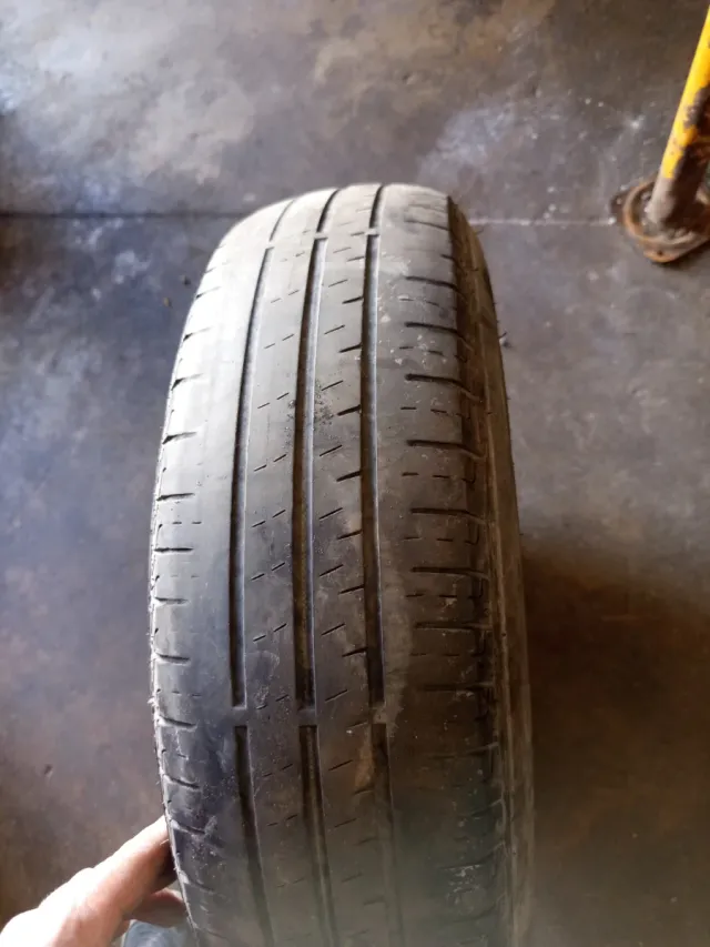 Rueda de repuesto para remolque