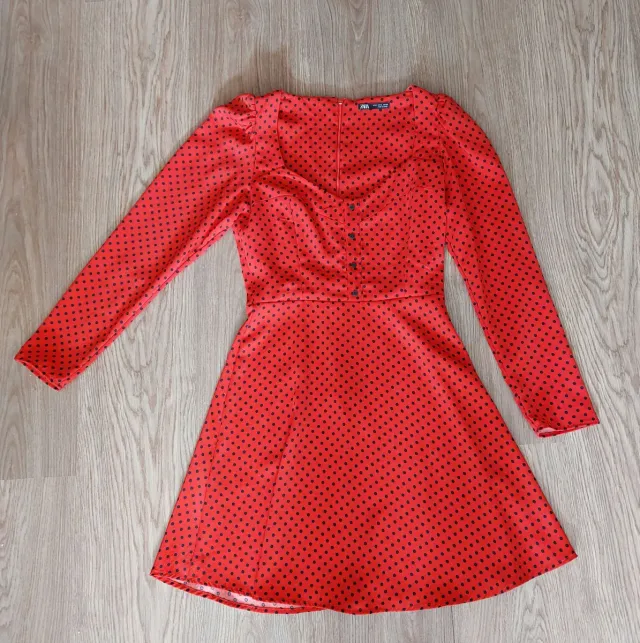 Vestido Zara lunares rojo