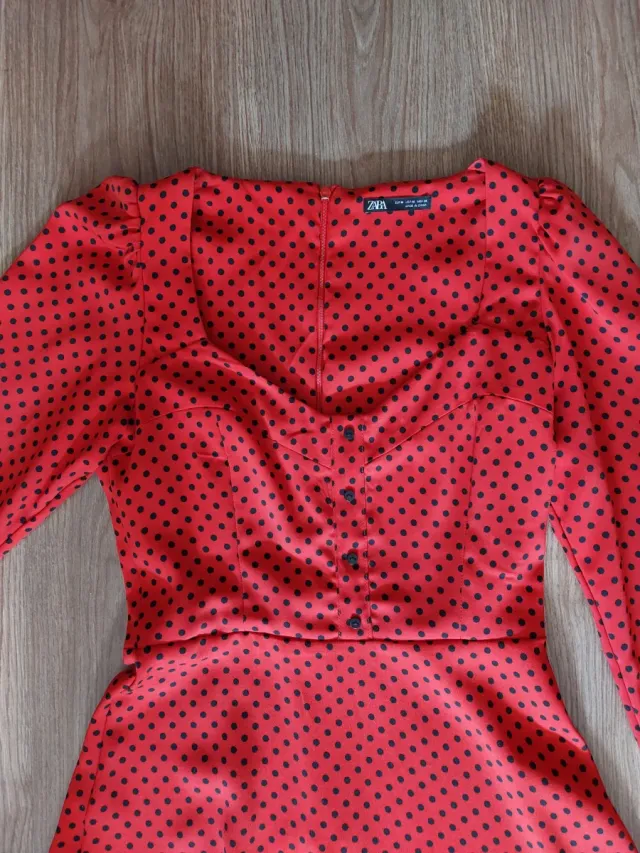 Vestido Zara lunares rojo