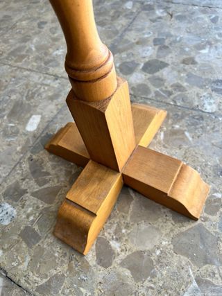 Atril de madera hecho a mano años 80