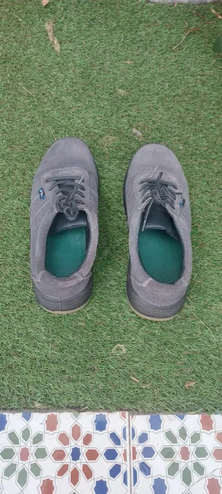 Zapatos de seguridad grises!!!!!!!!!