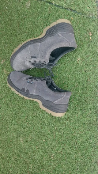 Zapatos de seguridad grises!!!!!!!!!