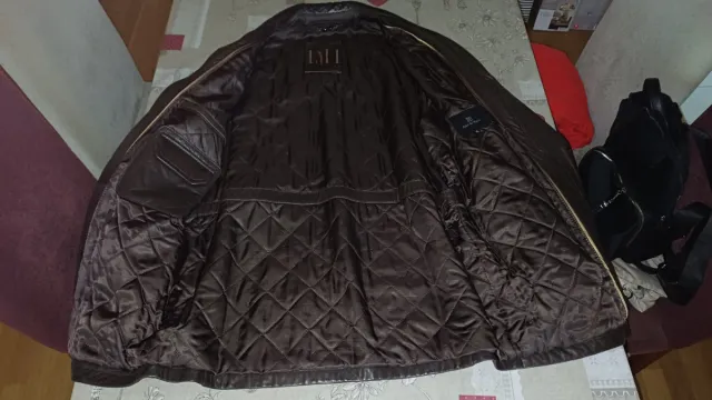 Chaquetón tres cuartos de piel