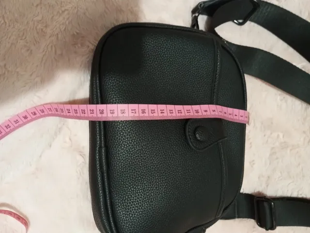 Bolso negro bandolera