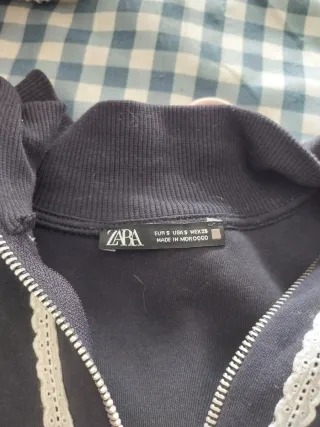 Conjunto Zara Sudadera Talla S y Pantalón Talla M