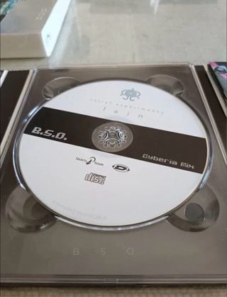 Serial Experiments Lain Blu-ray Coleccionista