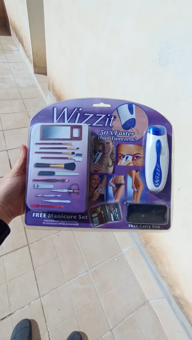 Depiladora Wizzit + Set Manicura + Neceser