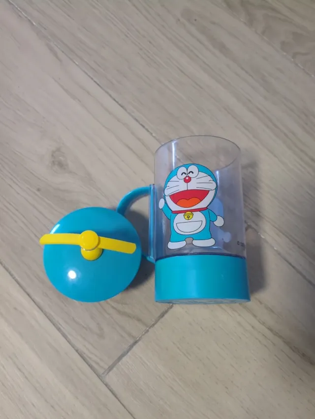 Vaso Doraemon con hélice