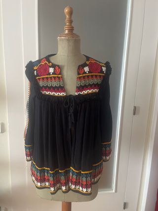 Camisa étnica bordada negra