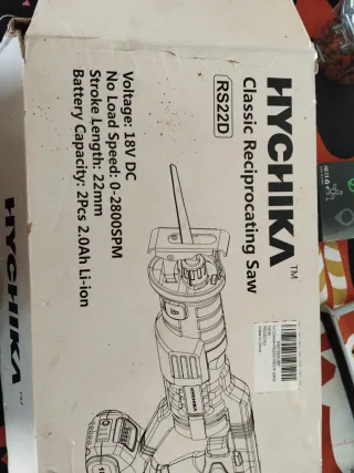 Sierra de sable inalámbrica con baterías