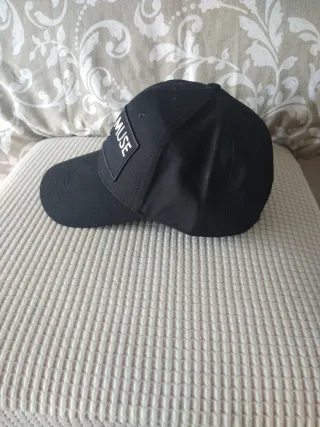 Gorra Negra OWN MUSE