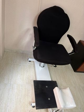 Silla de pedicura en perfectas condiciones de uso