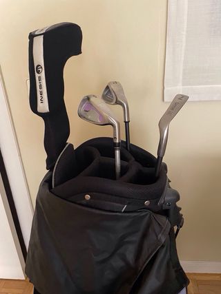 Bolsas y 7 palos de golf INESIS mujer