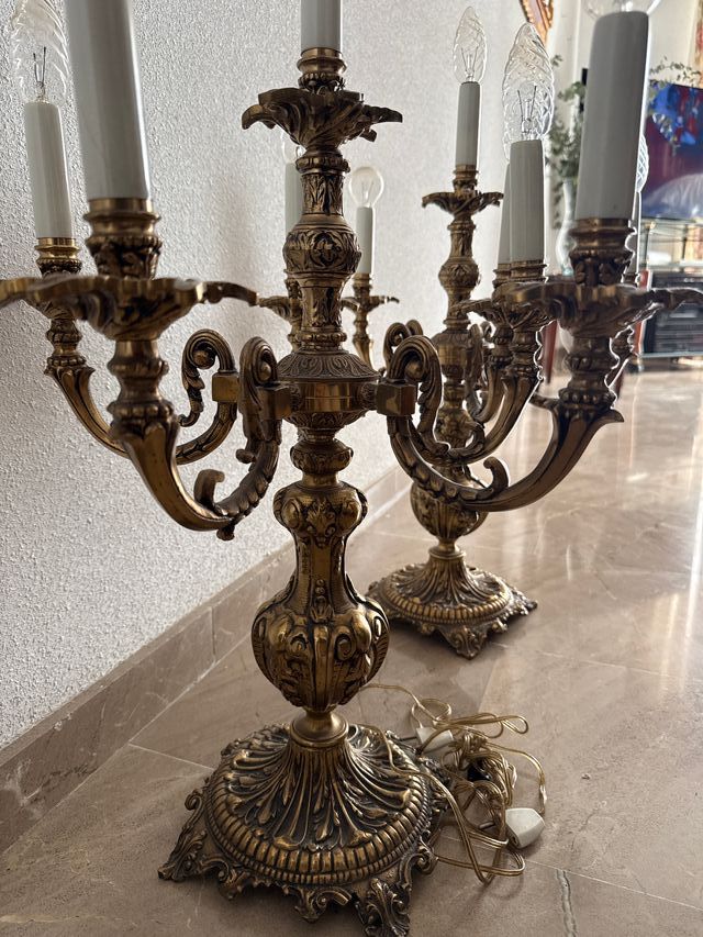 Candelabros de Bronce