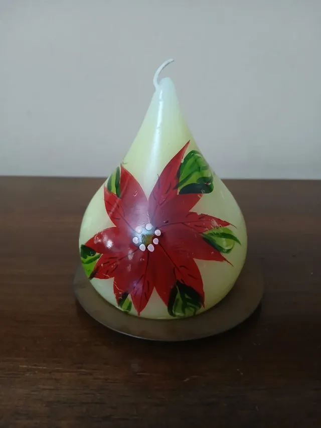 Candela decorata con piattino in ottone