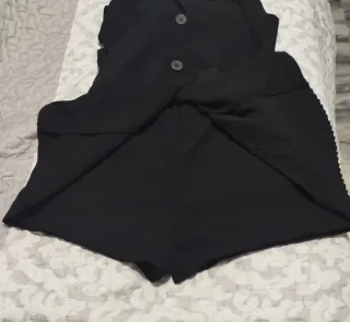 Vestido negro Zara