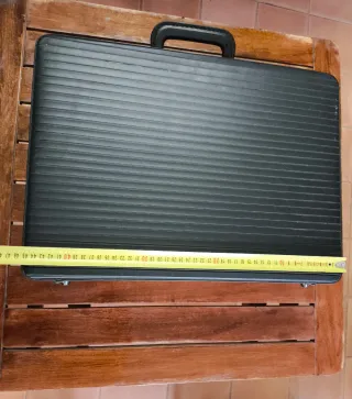 Maletín doble de cuero negro