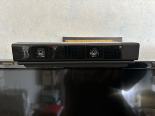 PS4 1tb 2 mandos originales + 6 juegos + cámara