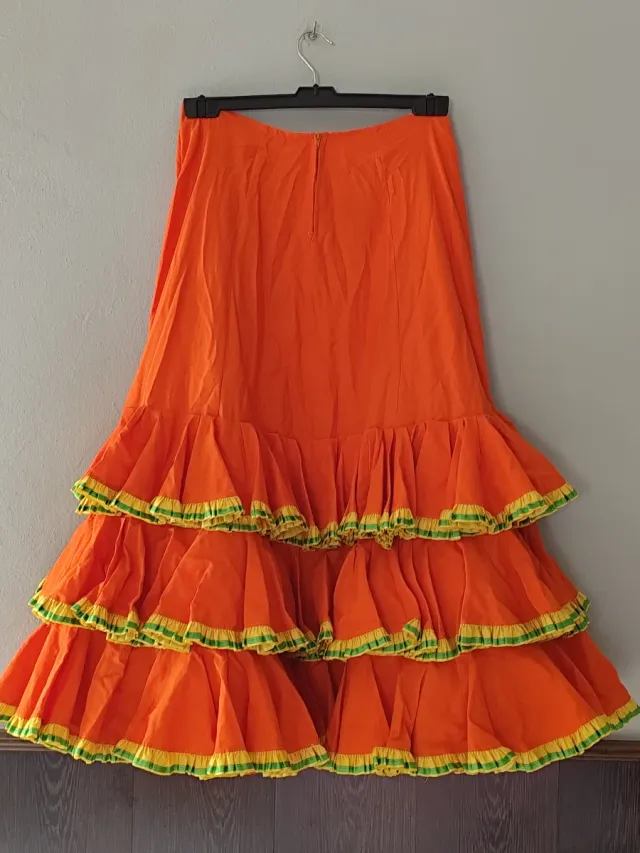 Traje Flamenca Naranja, Verde y amarillo