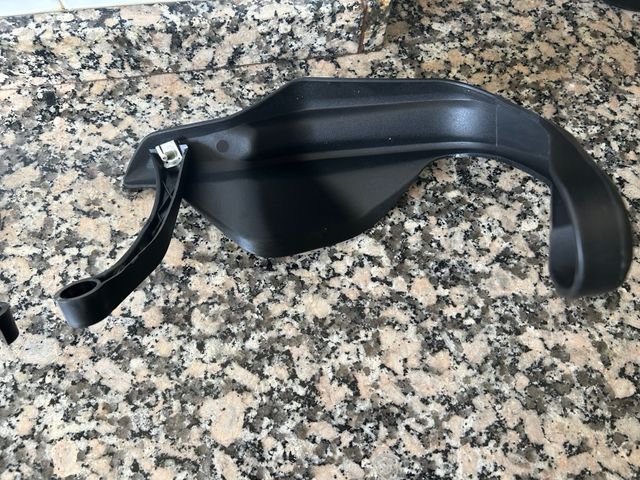 Cubre Manos Moto Negro