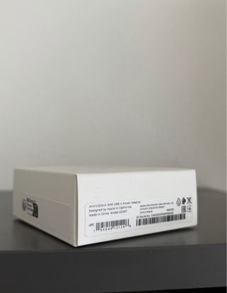 NUOVO Apple Caricatore 20W Originale
