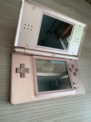 Nintendo DS Lite