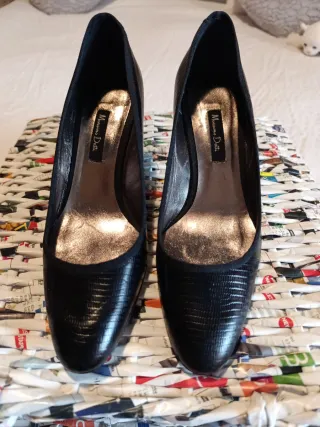 Zapatos Massimo Dutti.Piel. Negros