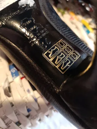 Zapatos Massimo Dutti.Piel. Negros