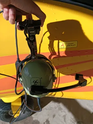 Auriculares David Clark ULM