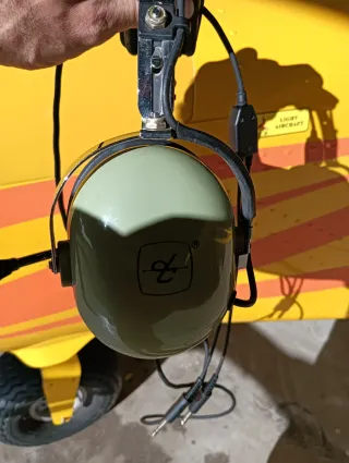 Auriculares David Clark ULM