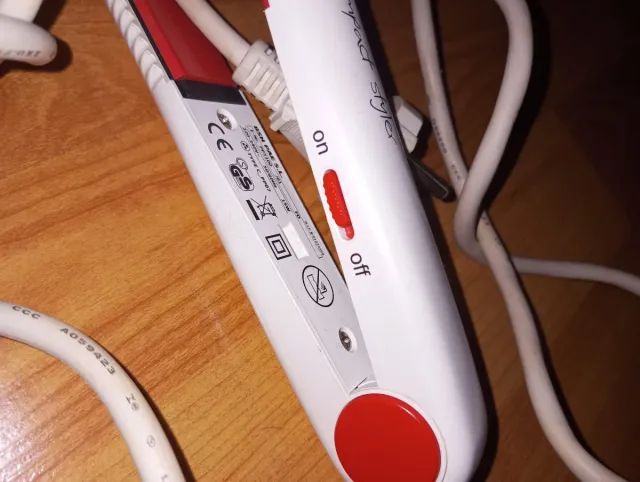 Plancha Mini Ufesa Compact Styler