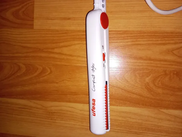 Plancha Mini Ufesa Compact Styler