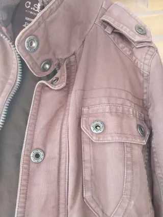 Lote 2 cazadoras S marrón y gris chico