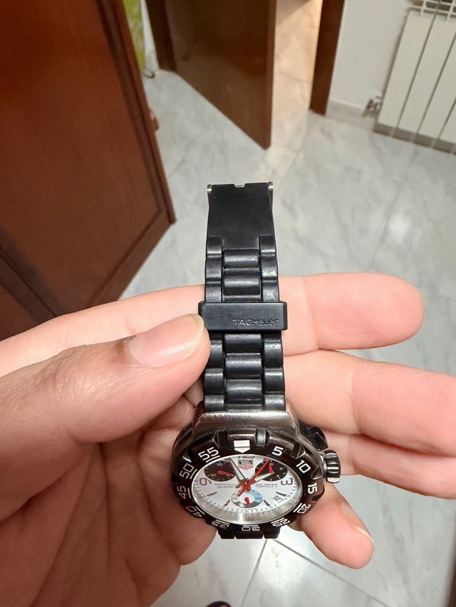 Reloj TAG Heuer Cronógrafo Plata y Negro