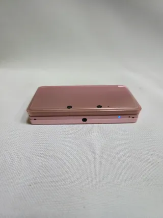 Nintendo 3DS Rosa con 7 Juegos