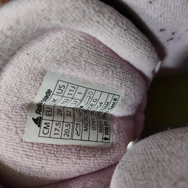 Patines en línea Rollerblade rosas y negros