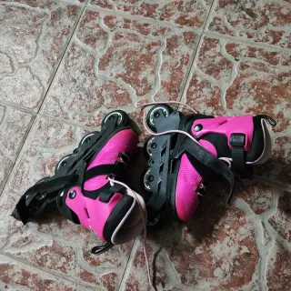 Patines en línea Rollerblade rosas y negros