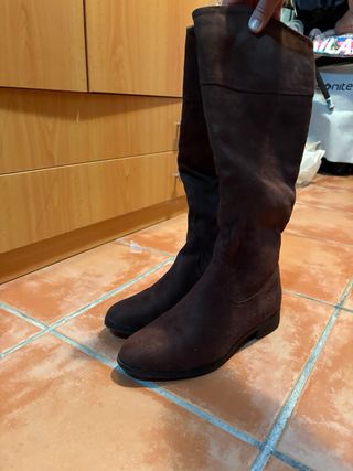 Lote de zapatos y botas