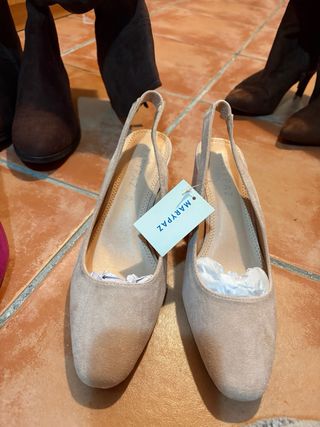 Lote de zapatos y botas