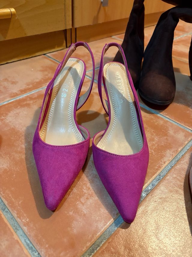 Lote de zapatos y botas