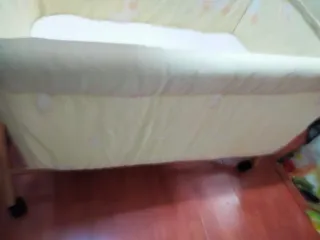 Minicuna Moisés Madera Ruedas