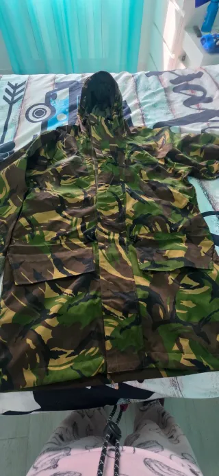 Parka militar color boscoso