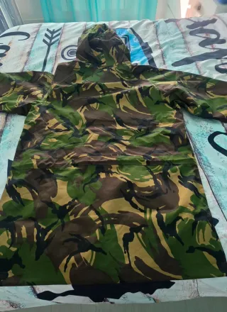 Parka militar color boscoso
