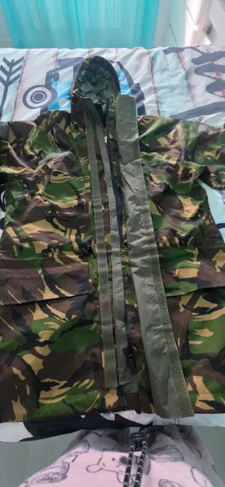 Parka militar color boscoso