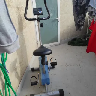 Bicicleta estática deportiva