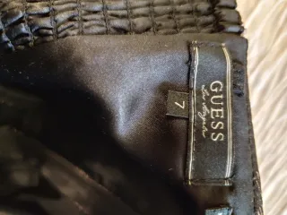 Vestido fiesta Guess negro y dorado