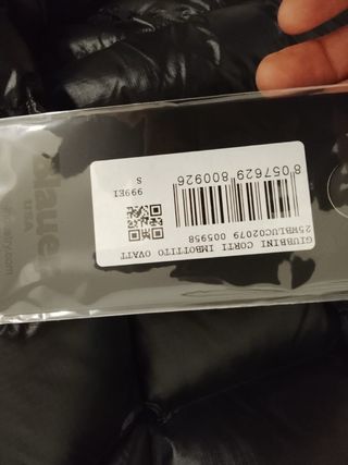 Chaqueta Blauer Negra Plumas