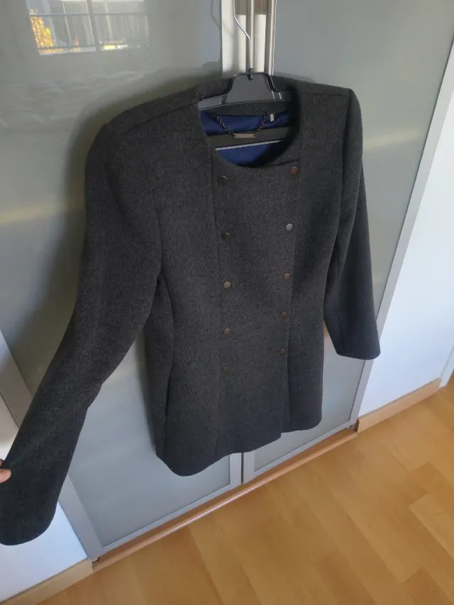 Giacchetta invernale El Corte Inglés donna grigia